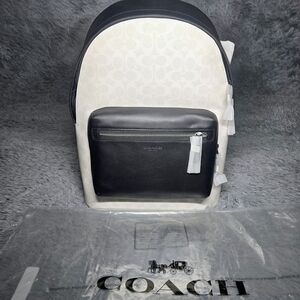 Coach Men's Signature Canvas Backpack Lether Black and Chalk